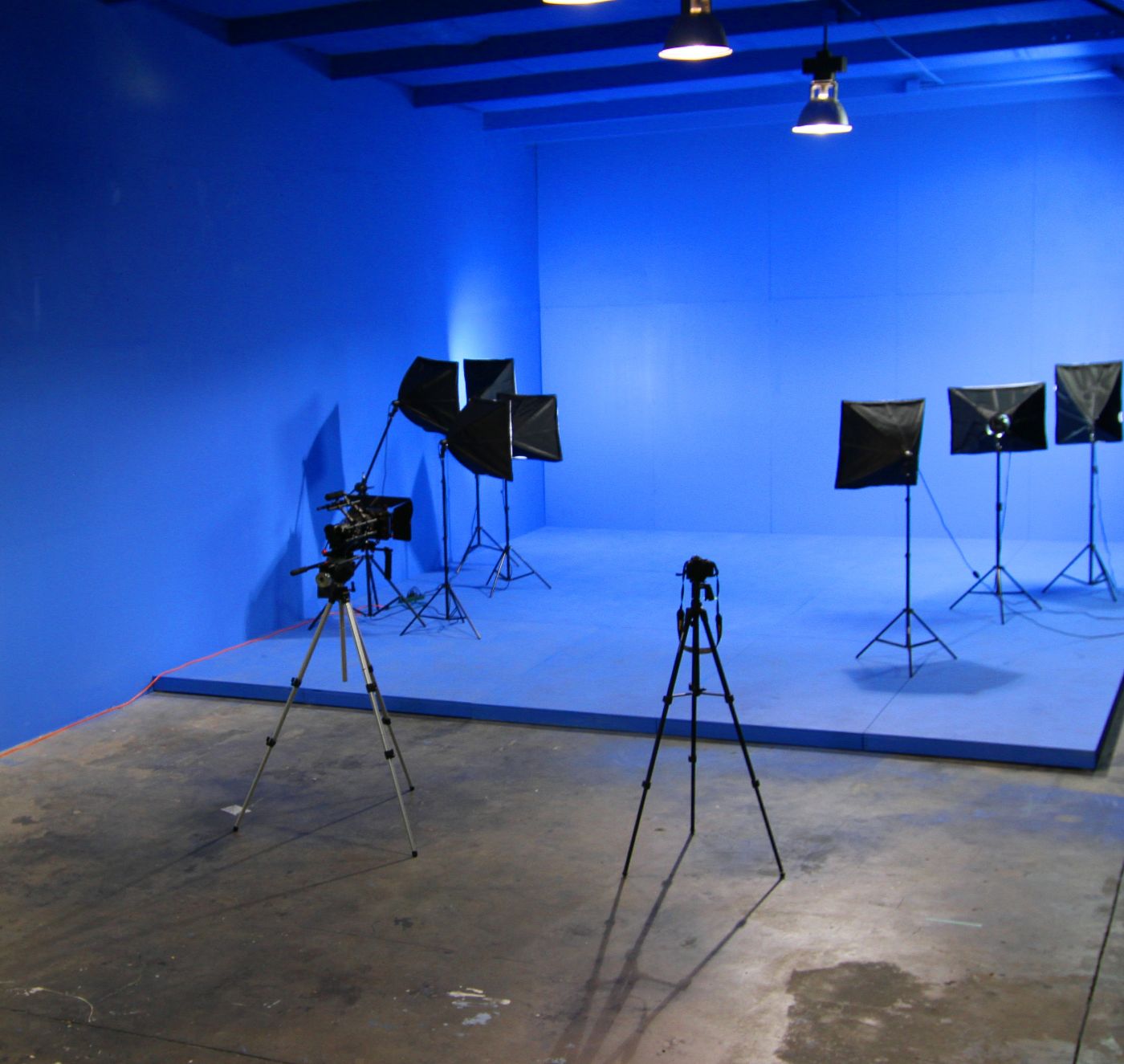 Our 1,700 sq. ft. blue screen is perfect for special effects